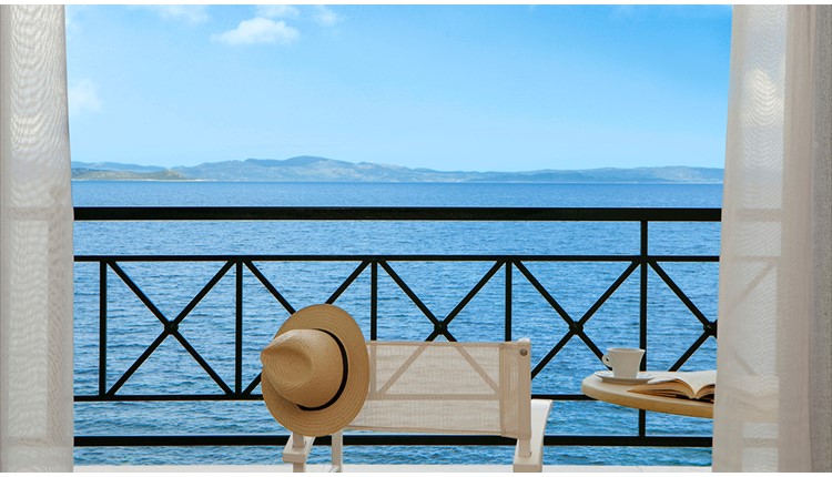 Zeus Essence Ramada Athens  (ex Ramada Athens Attica Riviera), Афины